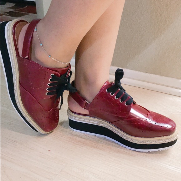 shopfor_fun boutique Shoes - 🎉NEW🎉Ladies ankle strap backless oxford. Wine